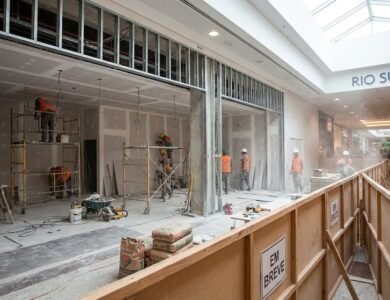 Construção de uma Loja em Shopping com Calculadora de Gastos e Dia-a-Dia da Obra